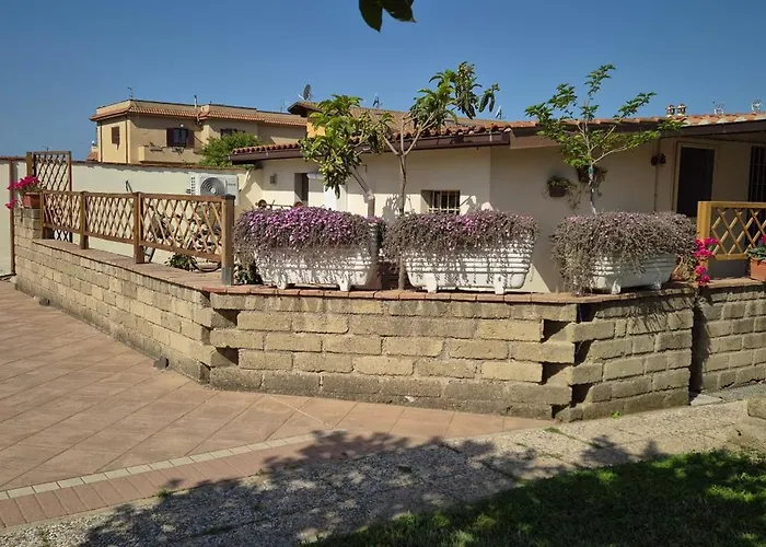 Casa Dantemini Casa Fiera Di Piana Del Solerm Fiumicino Apartment *